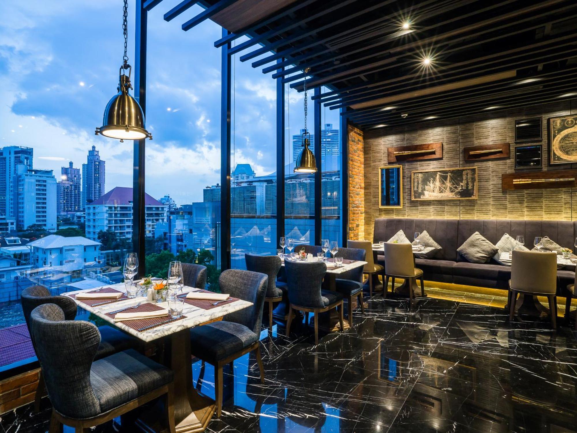 Skyview Hotel Bangkok - Sukhumvit Екстер'єр фото
