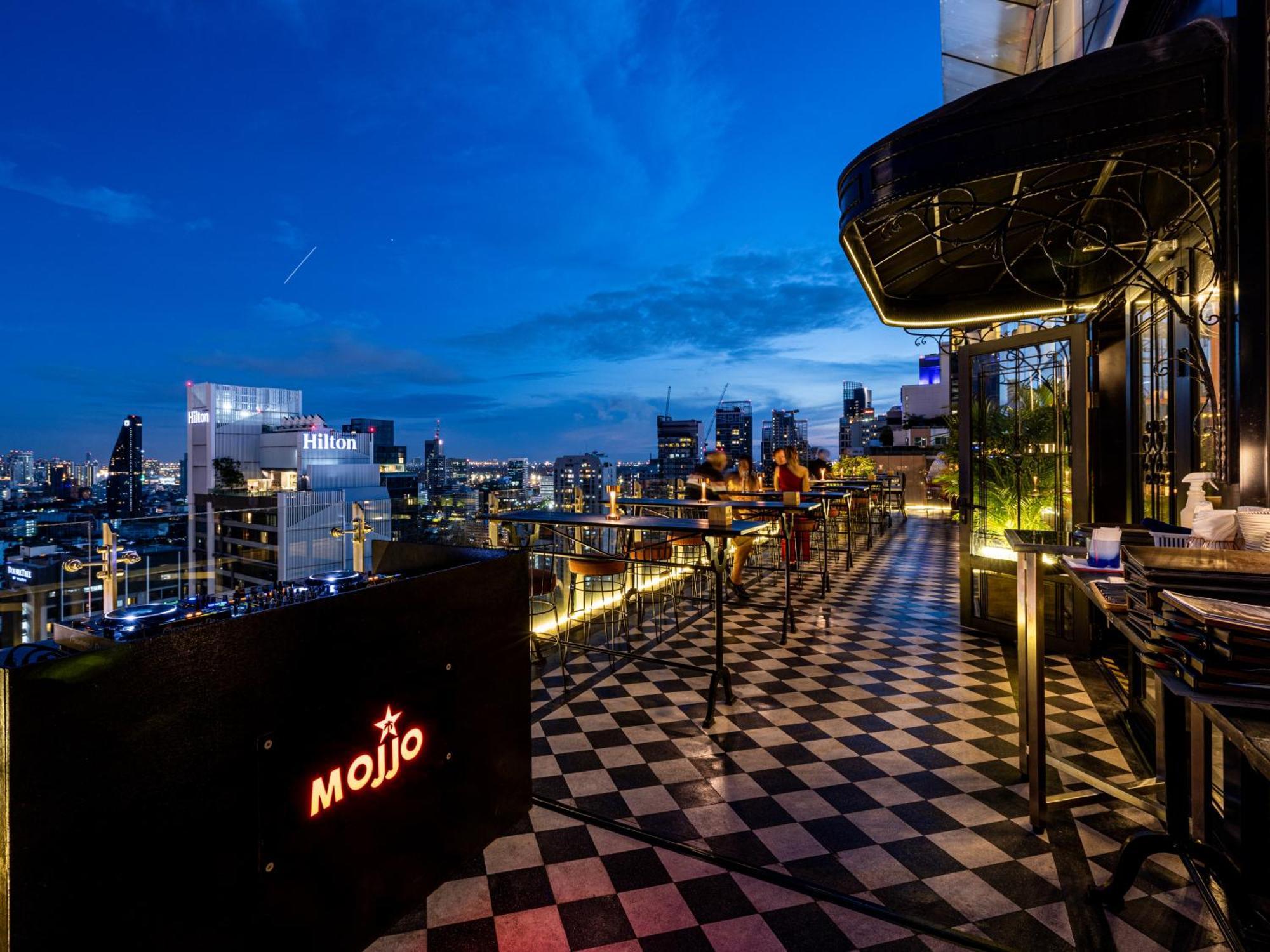 Skyview Hotel Bangkok - Sukhumvit Екстер'єр фото